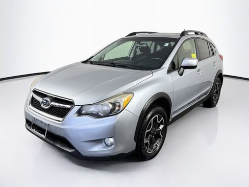 Used 2014 Subaru Crosstrek 2.0i Premium AWD/4WD image 3