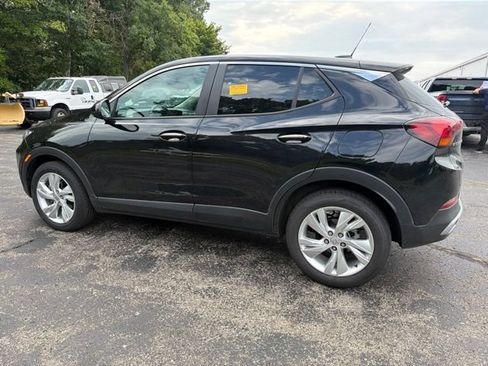 Used 2024 Buick Encore GX Preferred w/ Comfort Package FWD image 5