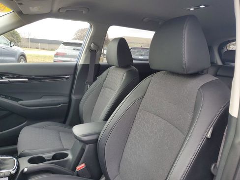 Certified 2024 Kia Seltos S image 10