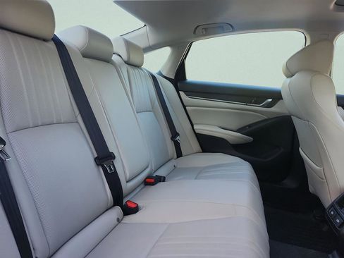 Used 2021 Honda Accord EX-L image 30