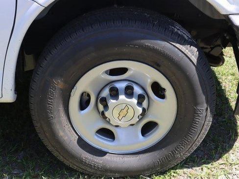 New 2025 Chevrolet Express 2500 w/ Driver Convenience Package image 8