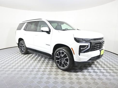 Used 2025 Chevrolet Tahoe RST w/ Comfort Package image 9