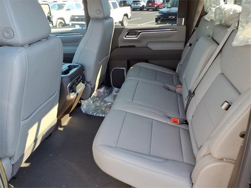 New 2026 Chevrolet Silverado 2500 LTZ w/ LTZ Premium Package image 9