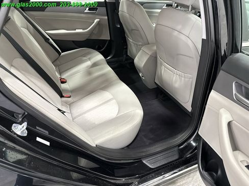 Used 2016 Hyundai Sonata SE image 10