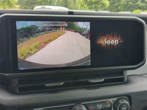 New 2025 Jeep Wrangler Sport S image 22