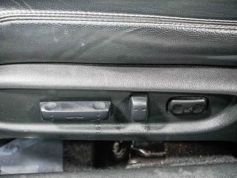 Used 2016 Honda Accord Sport image 19