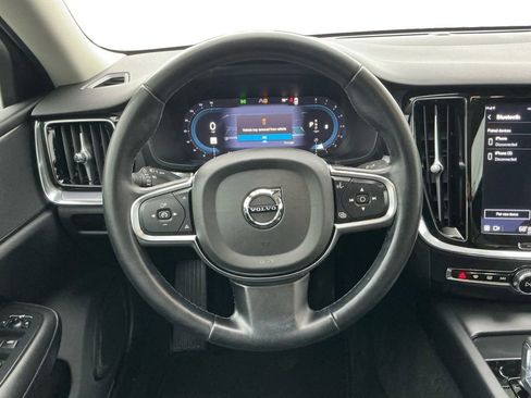 Used 2024 Volvo S60 B5 Core image 18