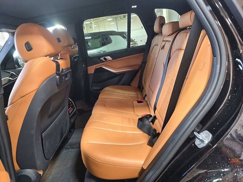 Used 2019 BMW X5 xDrive40i AWD/4WD image 10