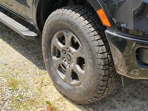 Used 2023 Ford Ranger XLT w/ Equipment Group 302A High AWD/4WD image 28