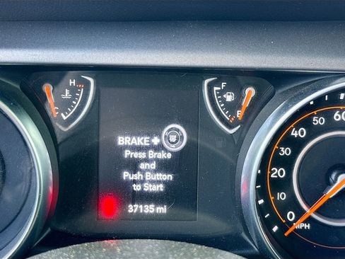 Used 2021 Jeep Wrangler Unlimited Sport image 13