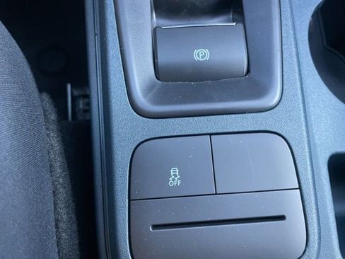 New 2026 Ford Maverick XL image 41