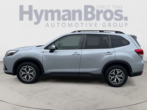 Certified 2024 Subaru Forester Premium AWD/4WD image 7