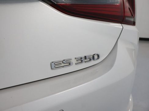 Used 2019 Lexus ES 350 w/ Premium Package FWD image 10