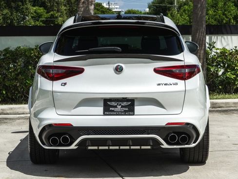 Used 2018 Alfa Romeo Stelvio Quadrifoglio w/ Driver Assist Dynamic Package AWD/4WD image 6
