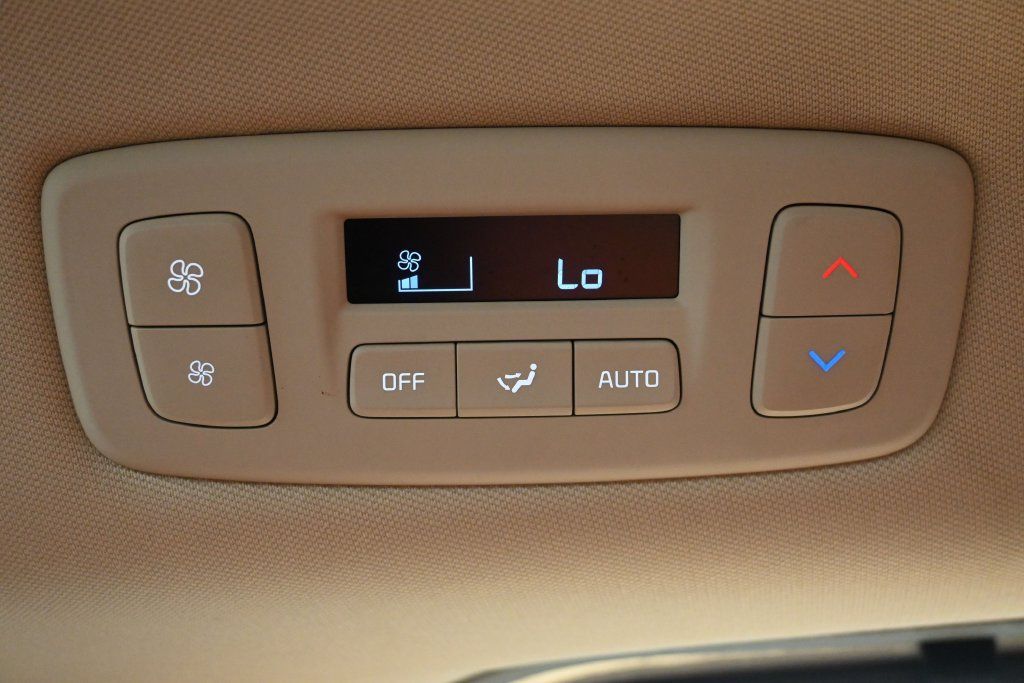 Used 2024 Kia Carnival SX Prestige FWD image 12