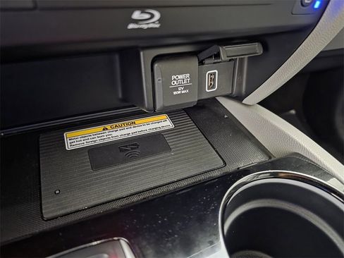 Used 2022 Honda Pilot Elite image 28