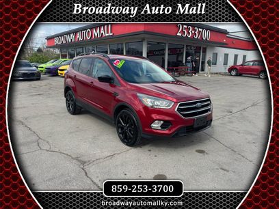 Used 2017 Ford Escape SE w/ Equipment Group 201A