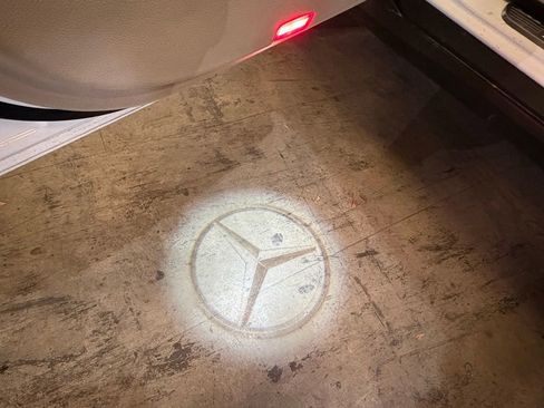 Used 2020 Mercedes-Benz GLC 300 4MATIC w/ Multimedia Package image 20