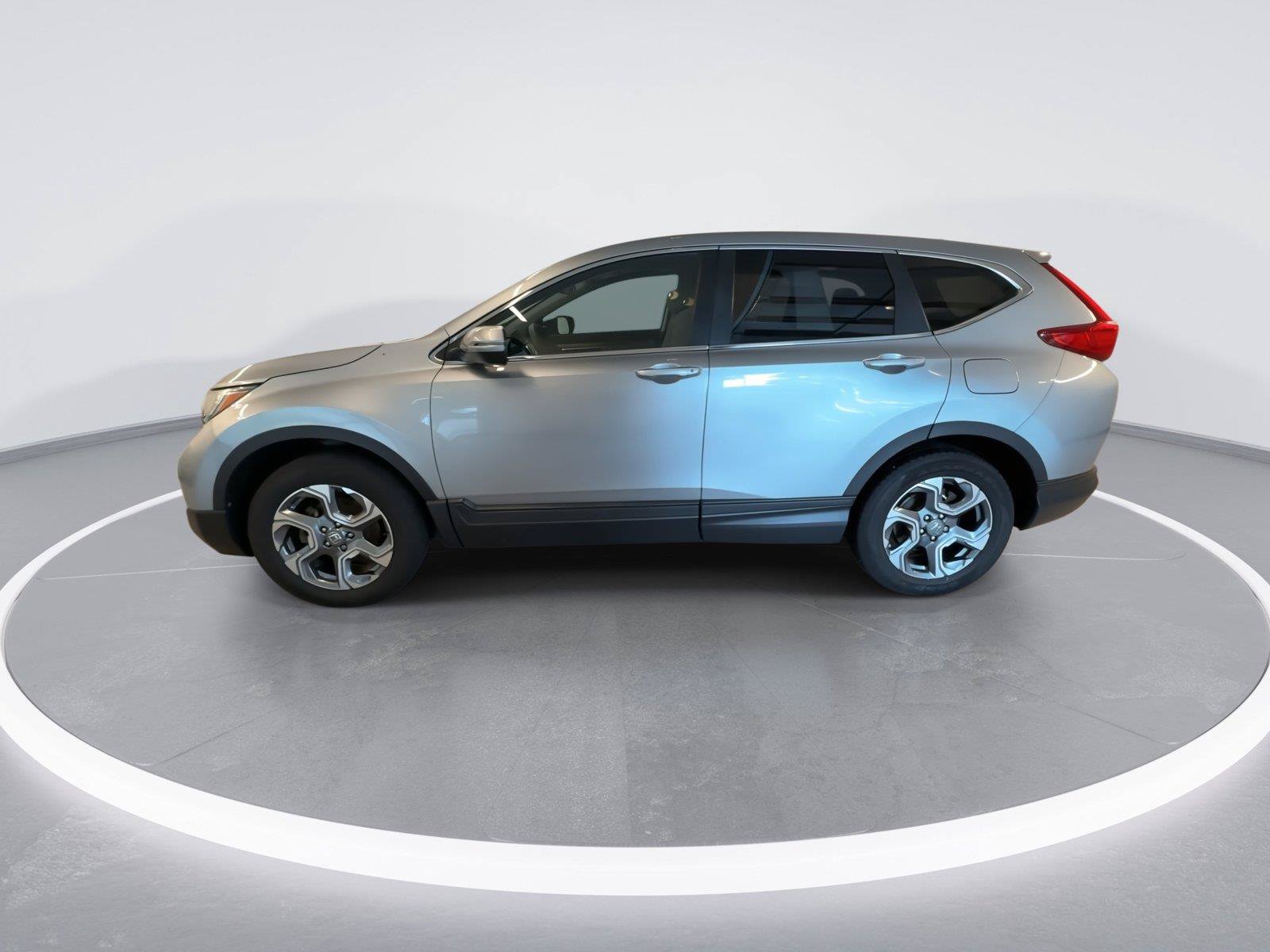 Used 2019 Honda CR-V EX image 5