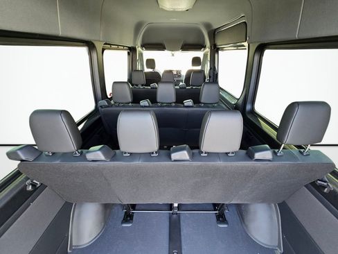New 2026 Mercedes-Benz Sprinter 2500 image 18