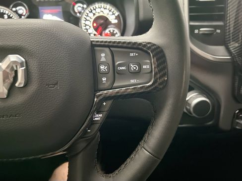 Used 2025 RAM 1500 Big Horn AWD/4WD image 12