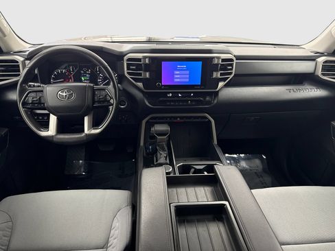 Used 2022 Toyota Tundra SR5 w/ Convenience Package RWD image 20