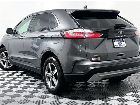 Used 2024 Ford Edge SEL w/ Convenience Package AWD/4WD image 11