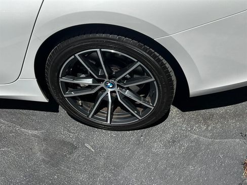 Used 2022 BMW 330e xDrive w/ Driving Assistance Package AWD/4WD image 45