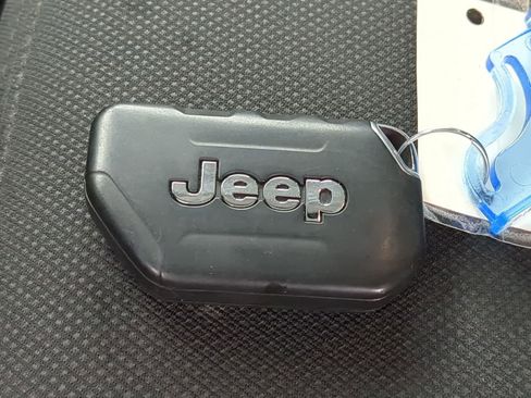 Certified 2023 Jeep Wrangler Sport AWD/4WD image 35