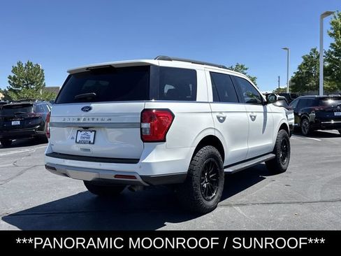 Used 2022 Ford Expedition XLT AWD/4WD image 5