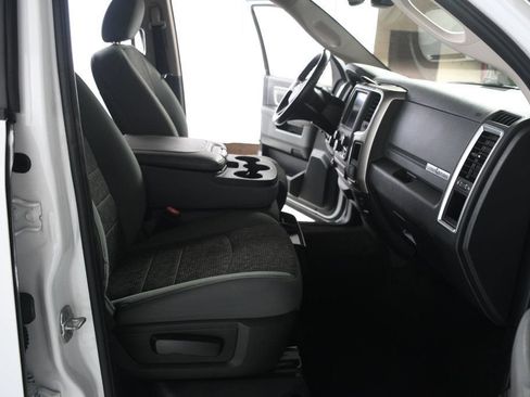 Used 2016 RAM 1500 Lone Star AWD/4WD image 37