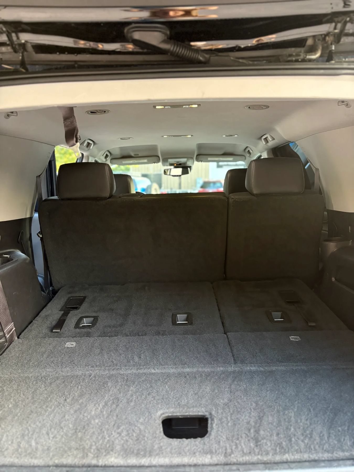 Used 2015 Chevrolet Tahoe LT AWD/4WD image 24