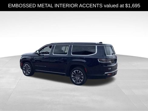 Used 2023 Jeep Grand Wagoneer L Series III w/ Rear Seat Video Group 1 AWD/4WD image 5