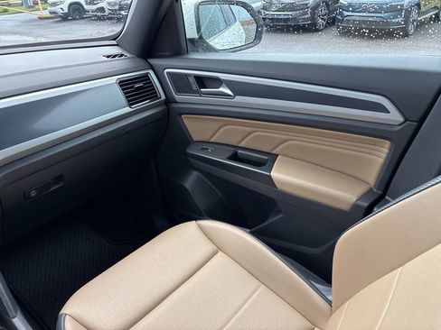 Used 2021 Volkswagen Atlas Cross Sport SEL AWD/4WD image 26