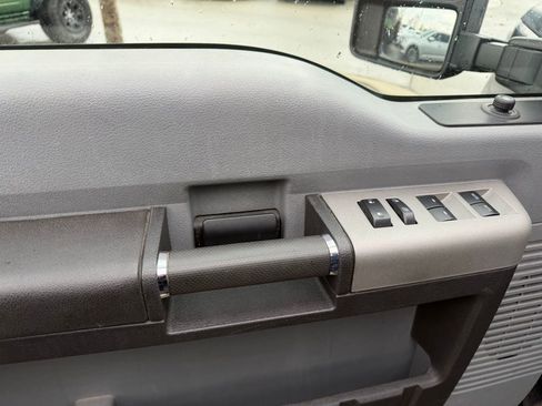 Used 2015 Ford F250 XLT w/ XLT Value Package AWD/4WD image 10