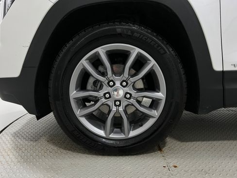 Used 2022 GMC Terrain SLT w/ Infotainment Package II image 37