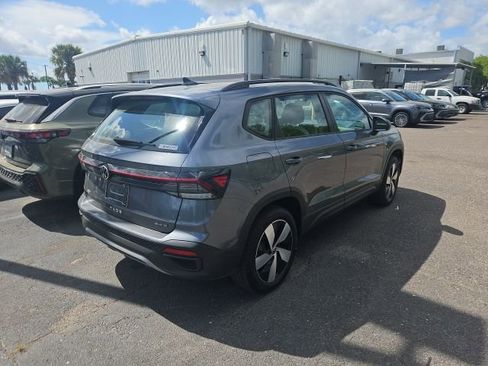 Used 2025 Volkswagen Taos S image 5