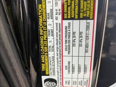 Used 2019 Toyota Tacoma TRD Sport AWD/4WD image 16