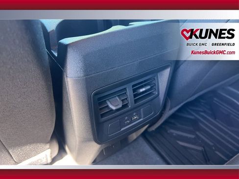 Used 2025 GMC Canyon Elevation w/ Convenience Package AWD/4WD image 36