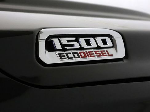 Used 2023 RAM 1500 Laramie AWD/4WD image 35