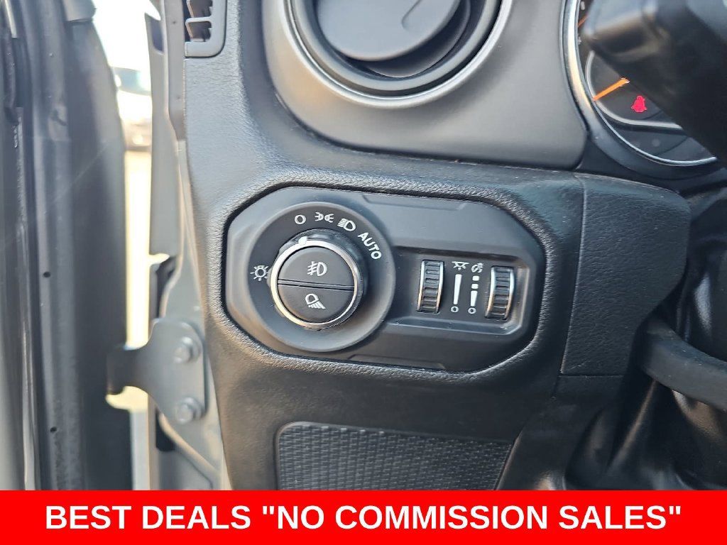 Used 2022 Jeep Gladiator Sport AWD/4WD image 25