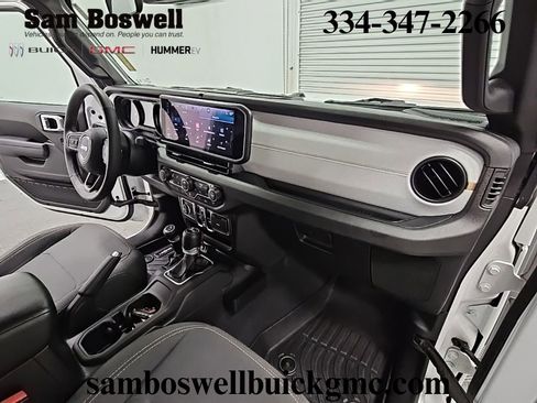 Used 2024 Jeep Wrangler Sport S image 36