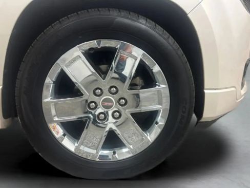 Used 2014 GMC Acadia Denali FWD image 29