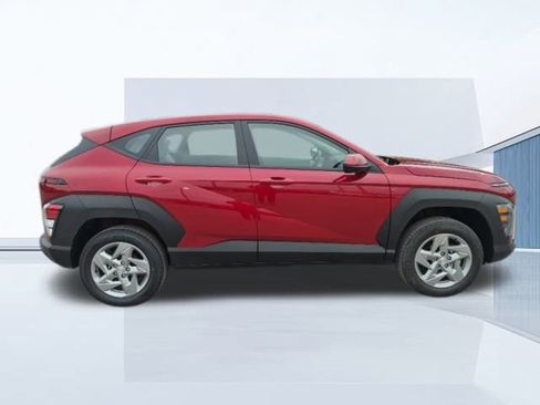 New 2026 Hyundai Kona SE image 4