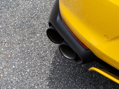 Used 2019 Ferrari 812 Superfast RWD image 19