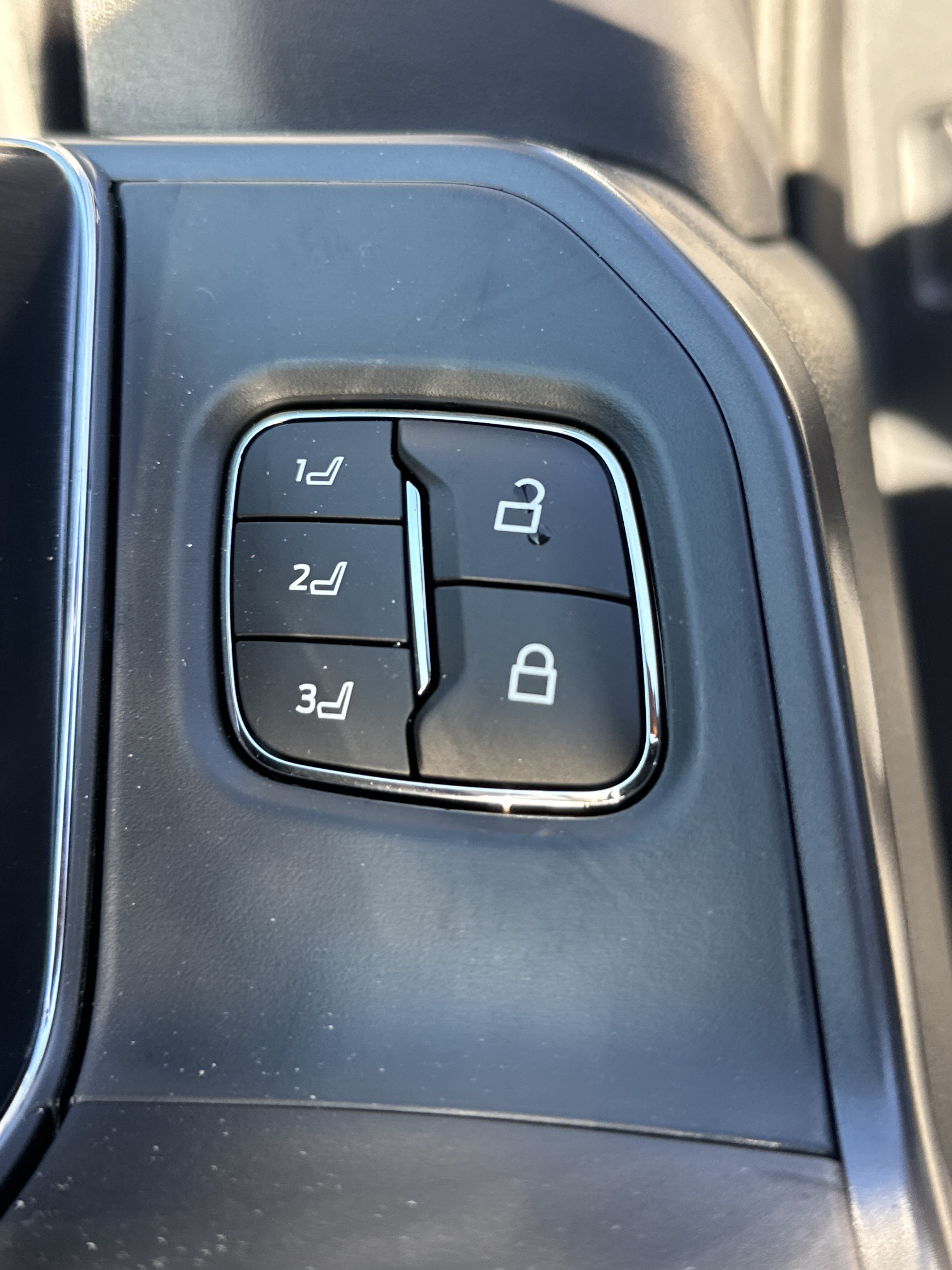 Used 2026 Ford F150 Lariat w/ Equipment Group 502A High AWD/4WD image 16