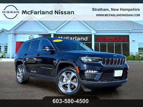 Used 2023 Jeep Grand Cherokee Limited w/ Luxury Tech Group II AWD/4WD image 1