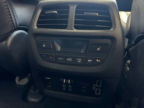 Used 2019 Honda Pilot Touring image 56