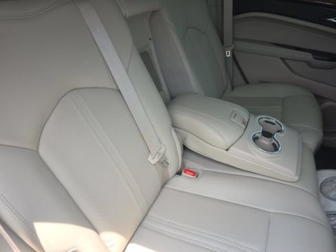 Used 2013 Cadillac SRX Performance w/ Driver Awareness Package FWD image 11
