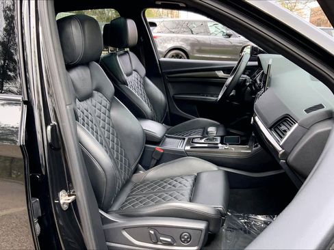 Used 2023 Audi SQ5 Prestige AWD/4WD image 8